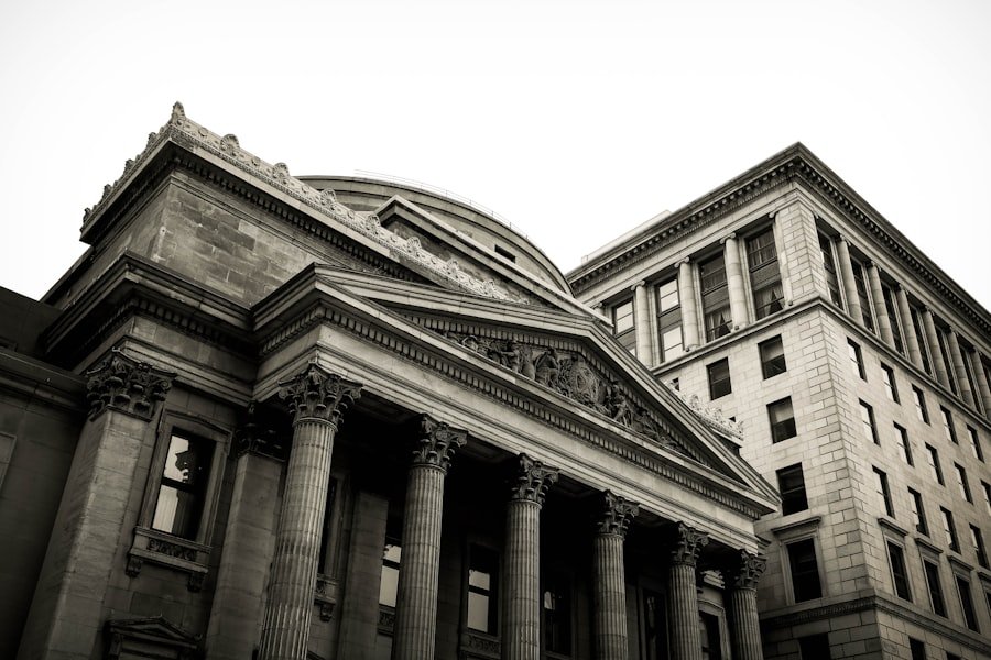 Banking and finance imagery, representing regulatory reporting for banks